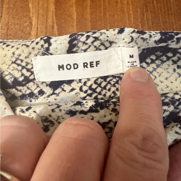 Mod Ref Snakeskin Print Adjustable Spaghetti Strap Camisole Blouse Size M - Picture 5 of 9